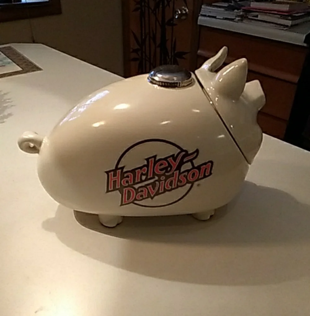 Vintage RARE 1984 Harley Davidson HOG Cookie Jar. In Excellent Like New Conditio - Picture 6 of 6